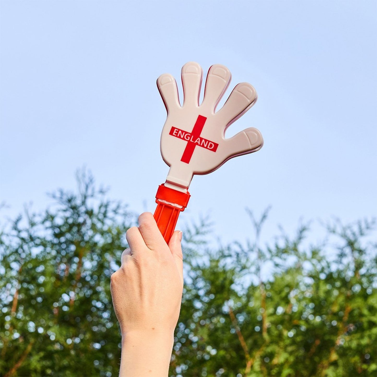 ENGLAND HAND CLAPPER (29cm x 14cm)