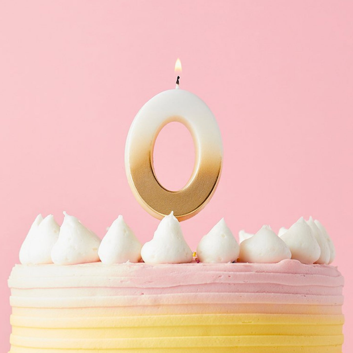 2.4"/ 6.2cm GOLD OMBRE NUMBER '0' CANDLE