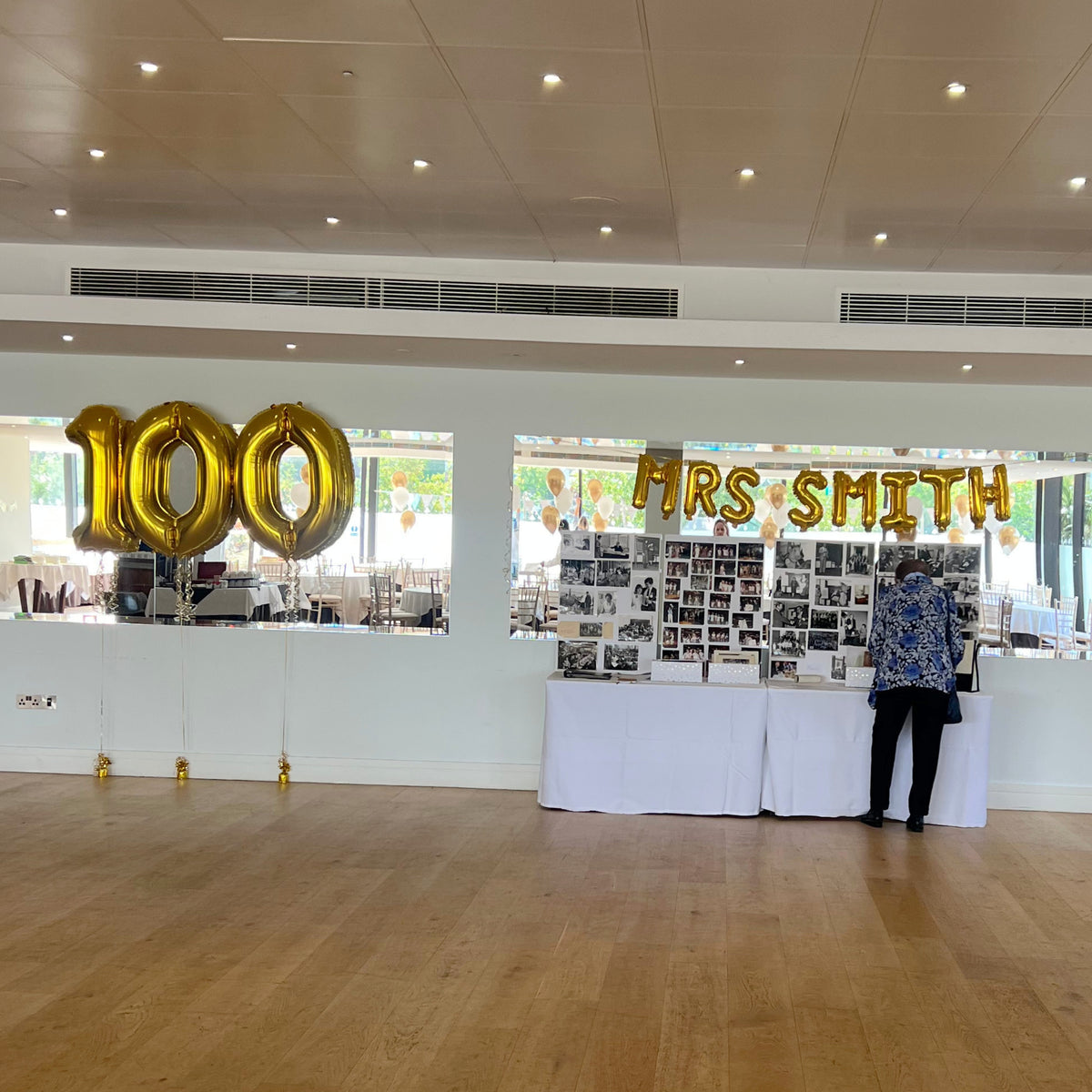 Giant Classic Gold '100' and 14" Air-Filled Gold Letters