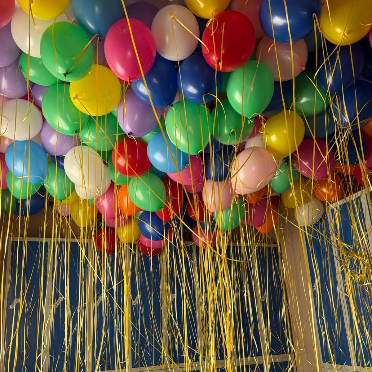 Helium-Filled Latex Ceiling Display in Assorted Bright Colours