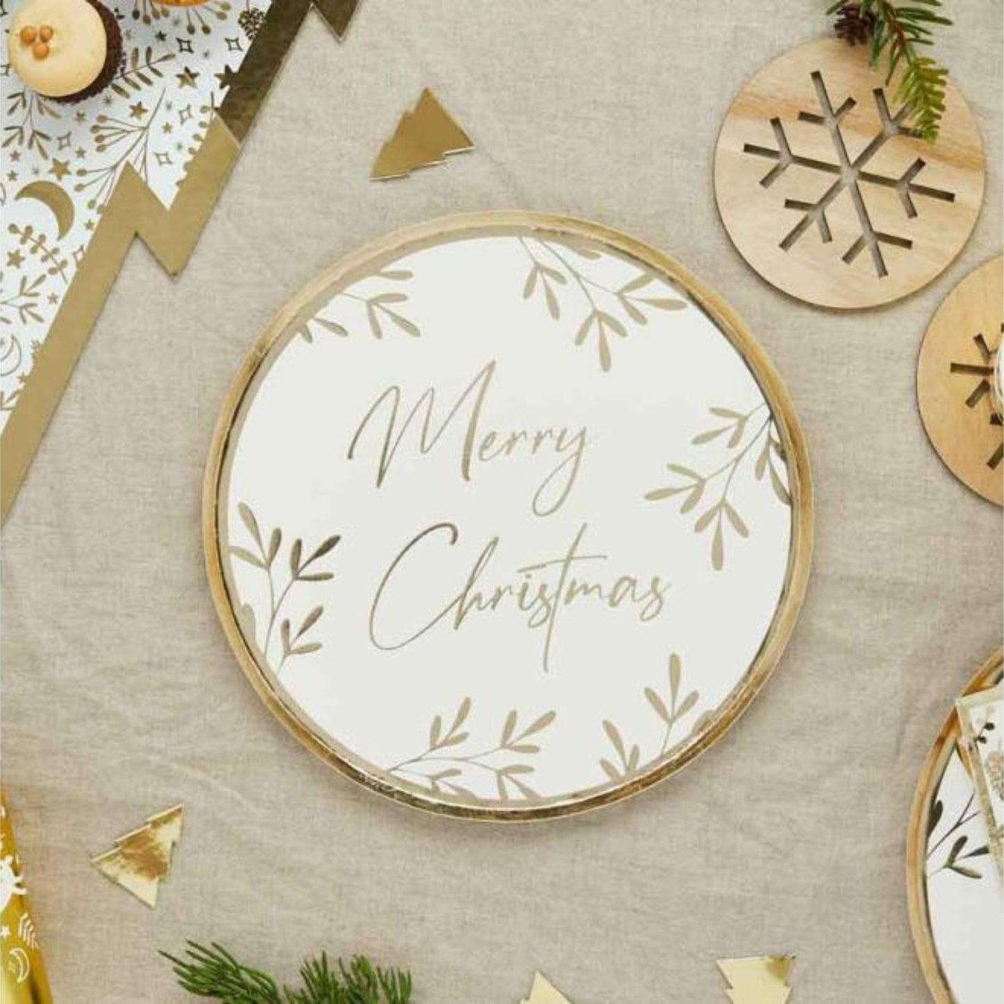 MERRY CHRISTMAS' GOLD FOIL PAPER PLATES (8 PACK)