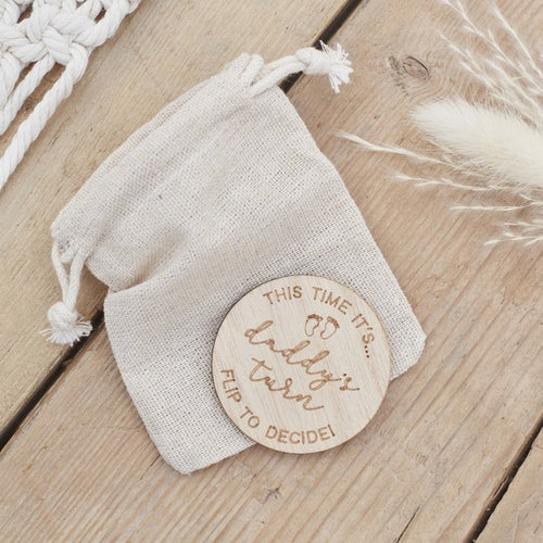 WOODEN FLIP COIN - MUMMY OR DADDY'S TURN