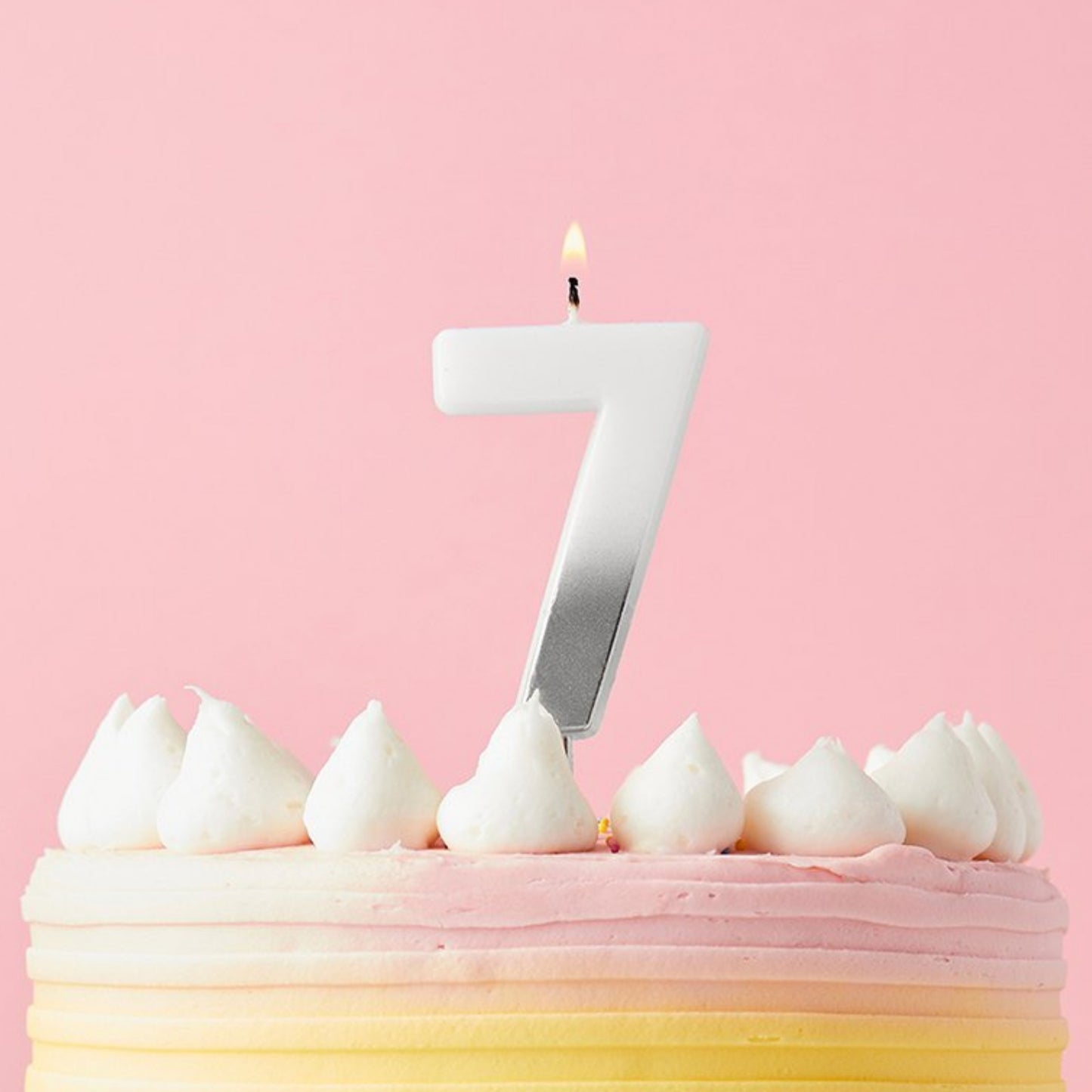 2.4"/ 6.2cm SILVER OMBRE NUMBER '7' CANDLE
