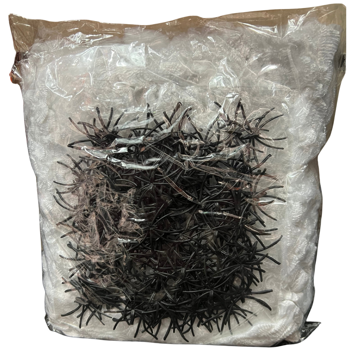 GIANT SPIDER'S WEB WITH MINIMUM 25 SPIDERS (COVERS 1000 SQ FT)